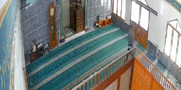 Terlalu ! Sapu dan Uang di Mesjid Digasak Maling