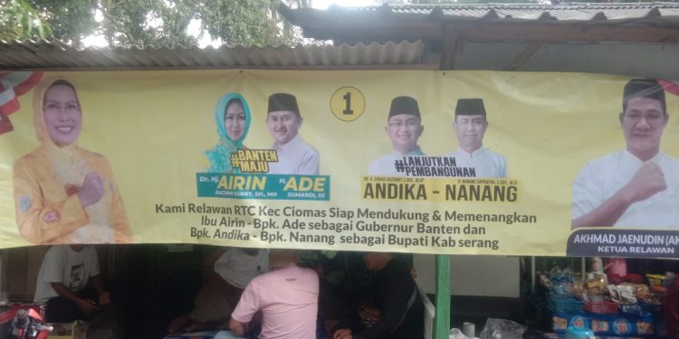 Ratusan Komunitas Pengemudi Ciomas Nyerbu POSKO Kemenangan Andika-Nanang dan Airin-Ade Untuk Mendeklarasikan Jadi Bupati Serang dan Gubernur Banten