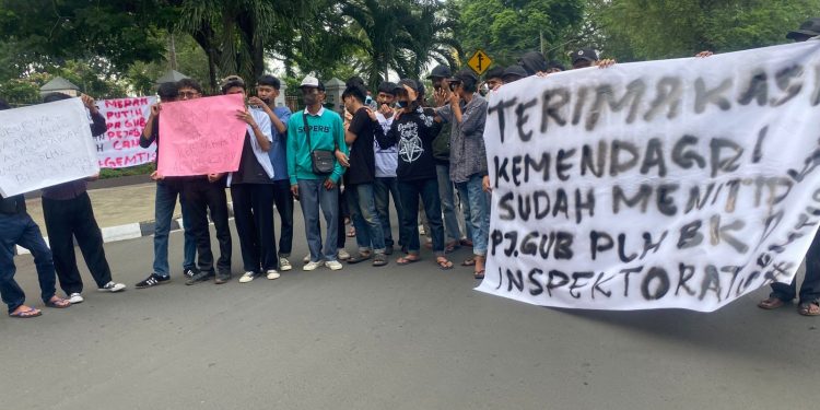 Mahasiswa Kritik Pengangkatan Pejabat di Banten, Tuduh Nepotisme dan Desak Transparansi