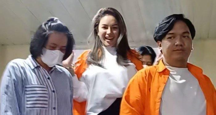 Kronologi Lengkap Kasus Nikita Mirzani dan Reza Gladys, Dugaan Pemerasan Rp 5 Miliar