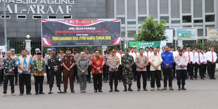 Kapolres Lebak Polda Banten Pimpin Apel Gelar Pasukan Ops Ketupat Maung 2025