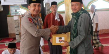 Kapolres Lebak Laksanakan Kegiatan Jumat Keliling di Masjid Kilat Desa Kaduagung Timur