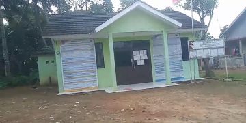 Diduga Kantor Desa Sukamanah Kecamatan Baros Saat Jam Kerja Tidak Ada Pelayanan (Tutup)