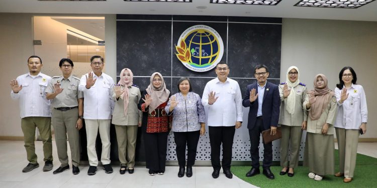 Satukan Komitmen Bersama Komnas HAM, Wamen Ossy Dorong Penyelesaian Konflik Agraria Berbasis HAM