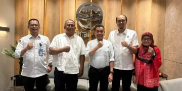 Dirut Perumda Tirtanadi Ardian Surbakti Terima Audiensi Forwadi Bahas Silaturahmi Akhir Tahun