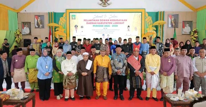 Tak Ada Lagi Sultan Gadungan, Langkat Resmi Menegakkan Silsilah Asli Dihadapan Bupati dan Tuan Guru