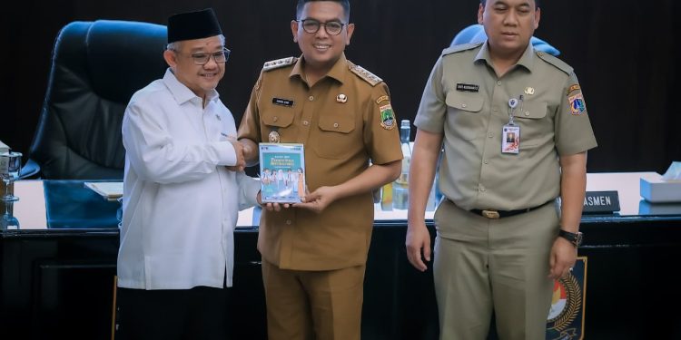 Gubernur Andra Soni Komitmen Perkuat Pendidikan Antikorupsi di Seluruh Jenjang Pendidikan